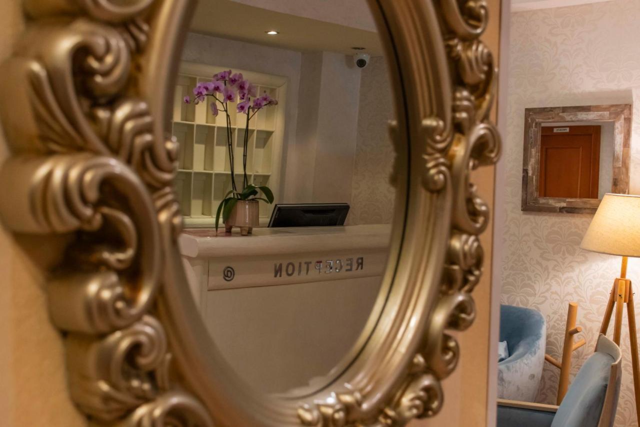 Mali Hotel Porat บุดวา ภายนอก รูปภาพ