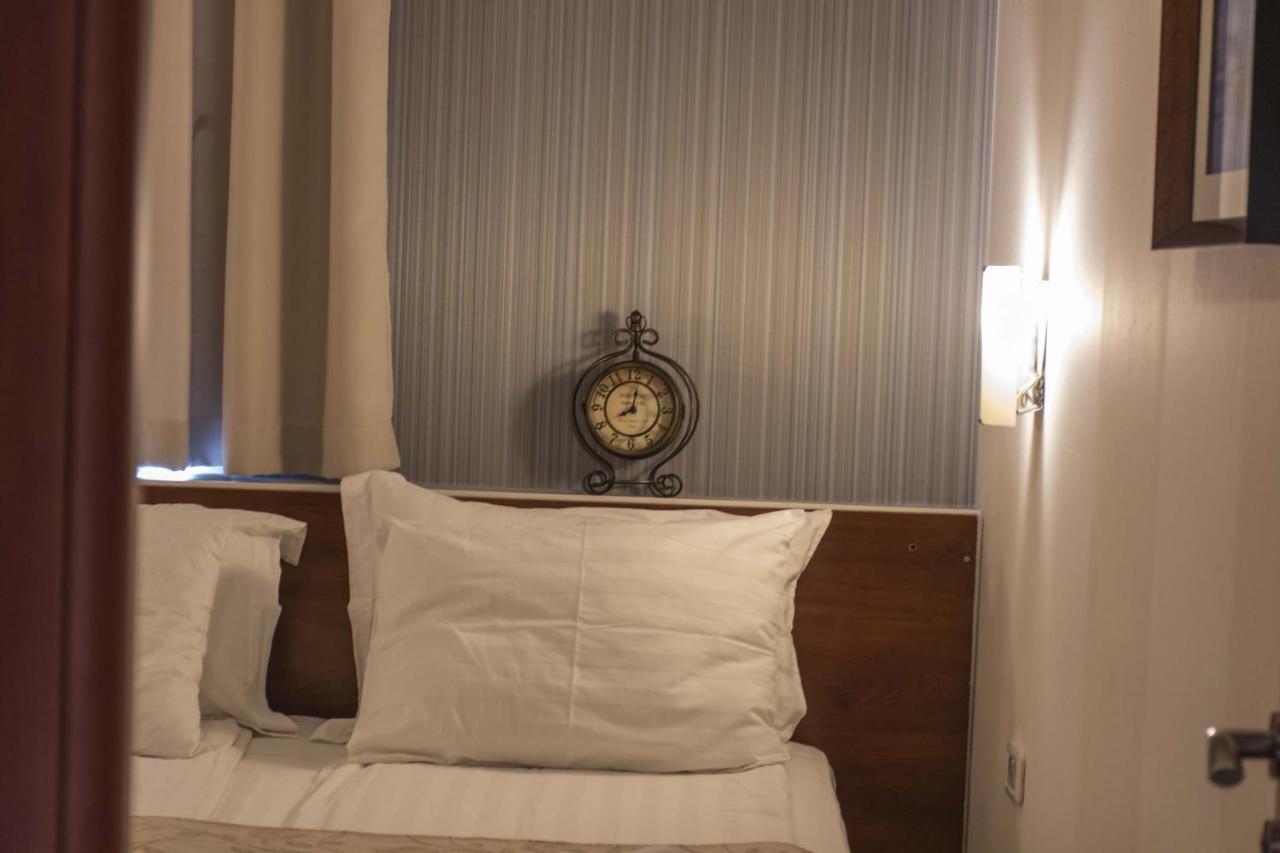 Mali Hotel Porat บุดวา ภายนอก รูปภาพ